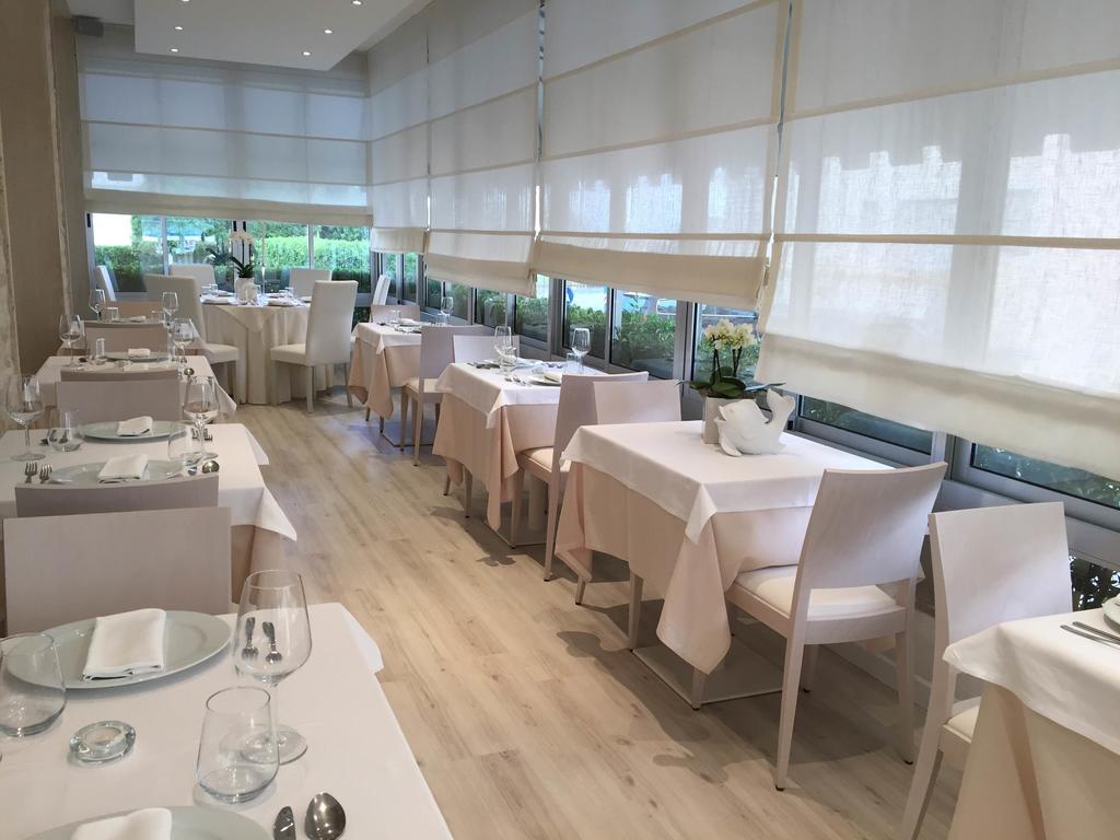 Hotel Riviera Lido di Jesolo Kültér fotó